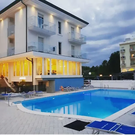 Hotel Mercedes-2